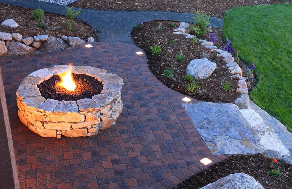 How To Put Out A Fire Pit Fire Safely And Properly Backyardscape