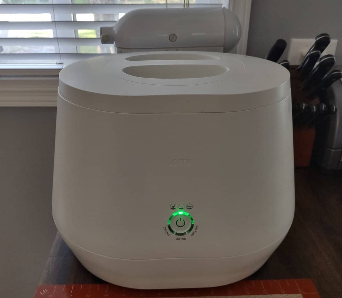 Lomi Countertop Composter Review