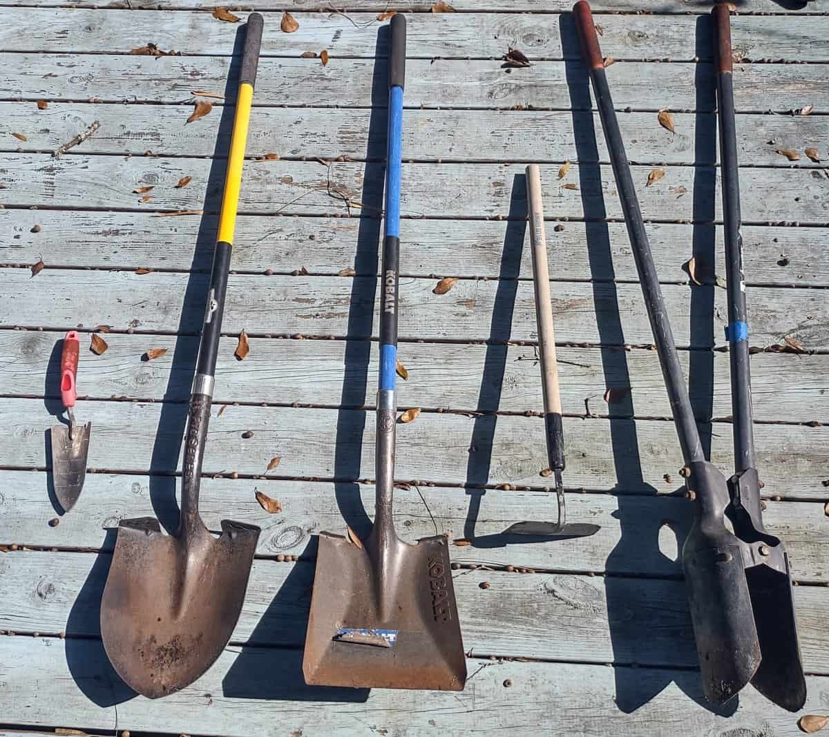 Types of Digging Tools To Use In Your Backyard Backyardscape