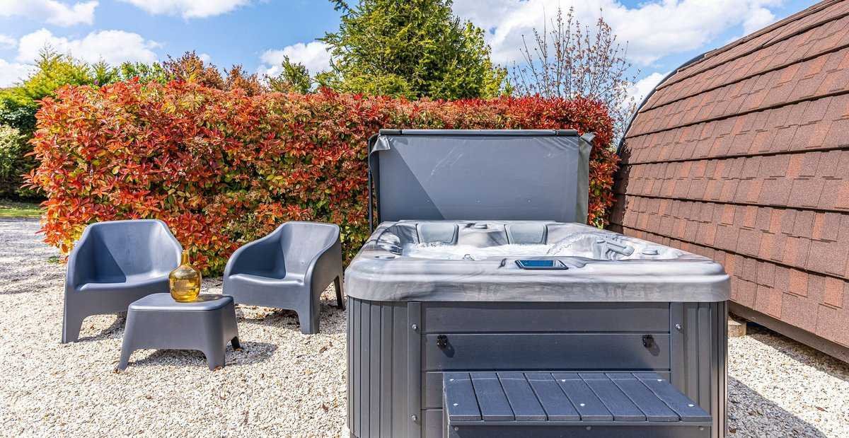 Hot Tub Placement Is Gravel a Suitable Base?