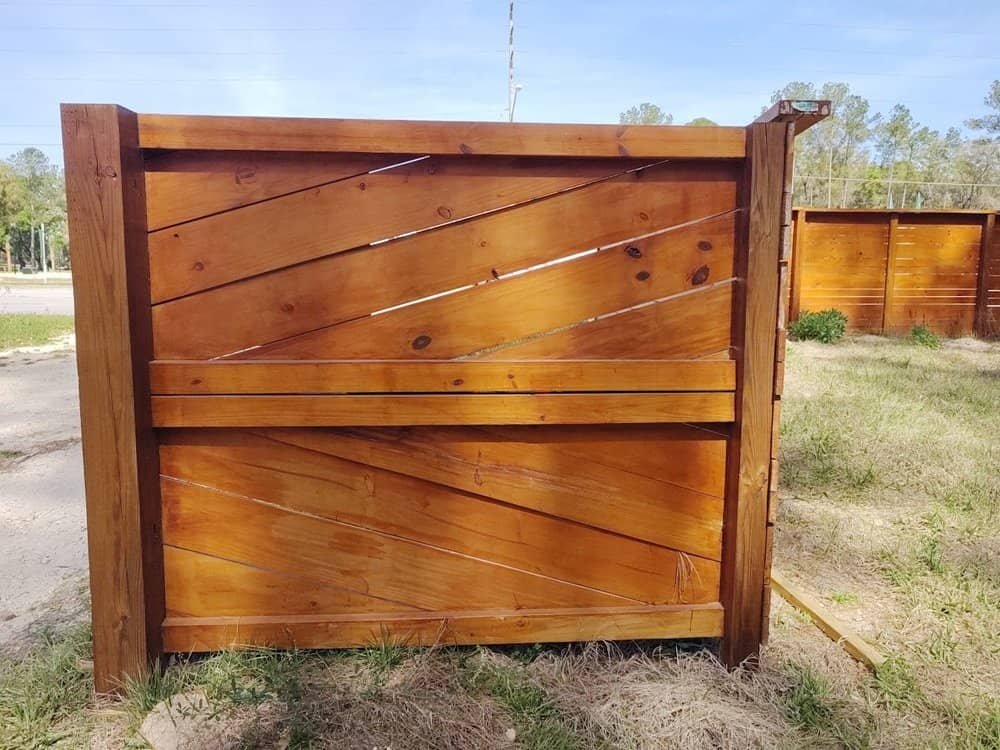 accent horizontal fence area